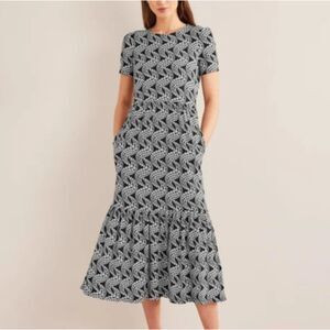 Boden Black White Daisy Print Drop Waist Dress Size 2 Petite